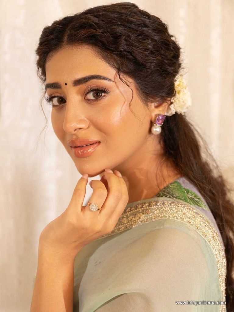 raashi singh photos 260925 01