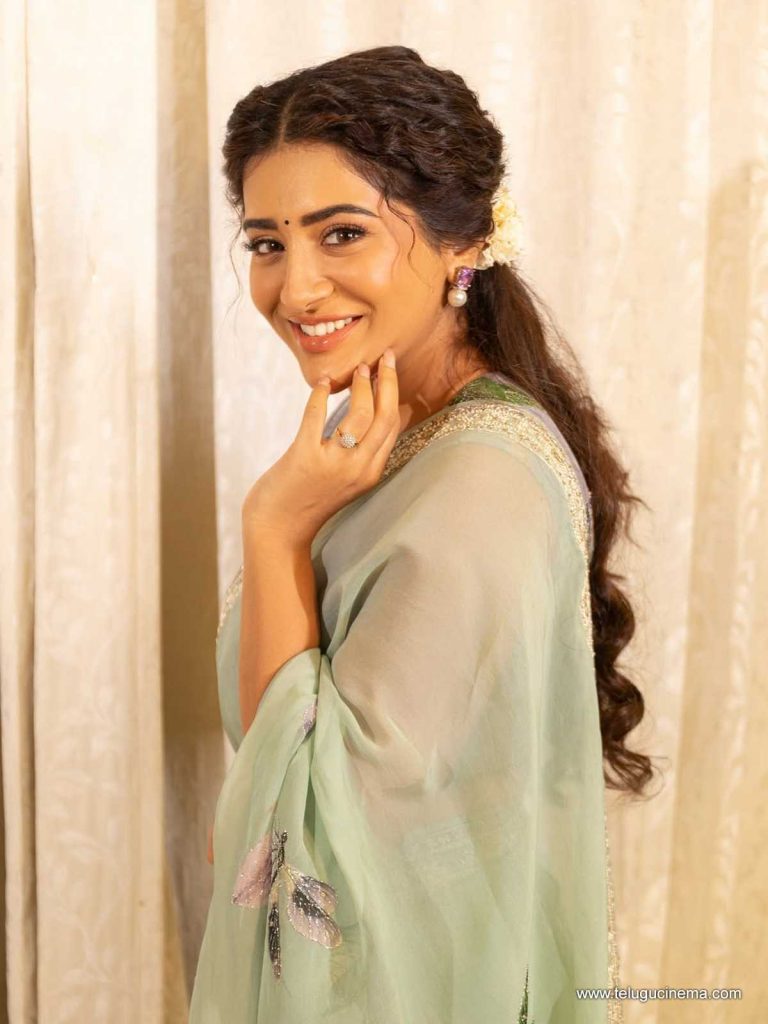 raashi singh photos 260925 03