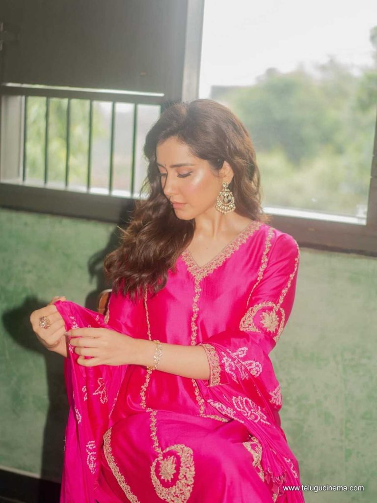 raashikhanna photos 300925 01