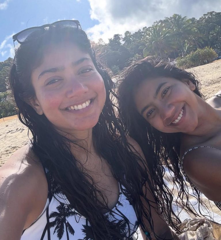Sai Pallavi with her sister Pooja