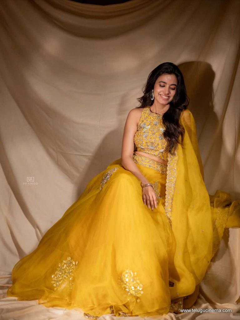 shivani photos 220925 04 1