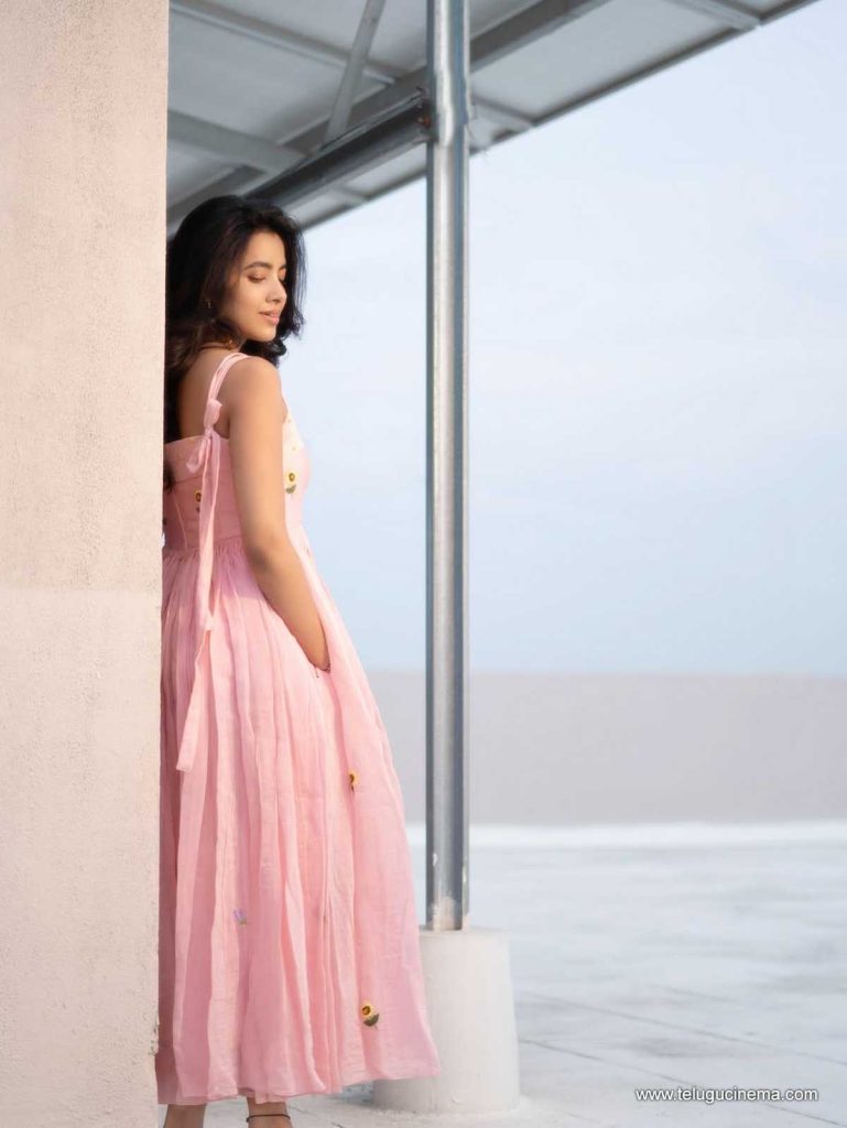 shivani photos 290925 04