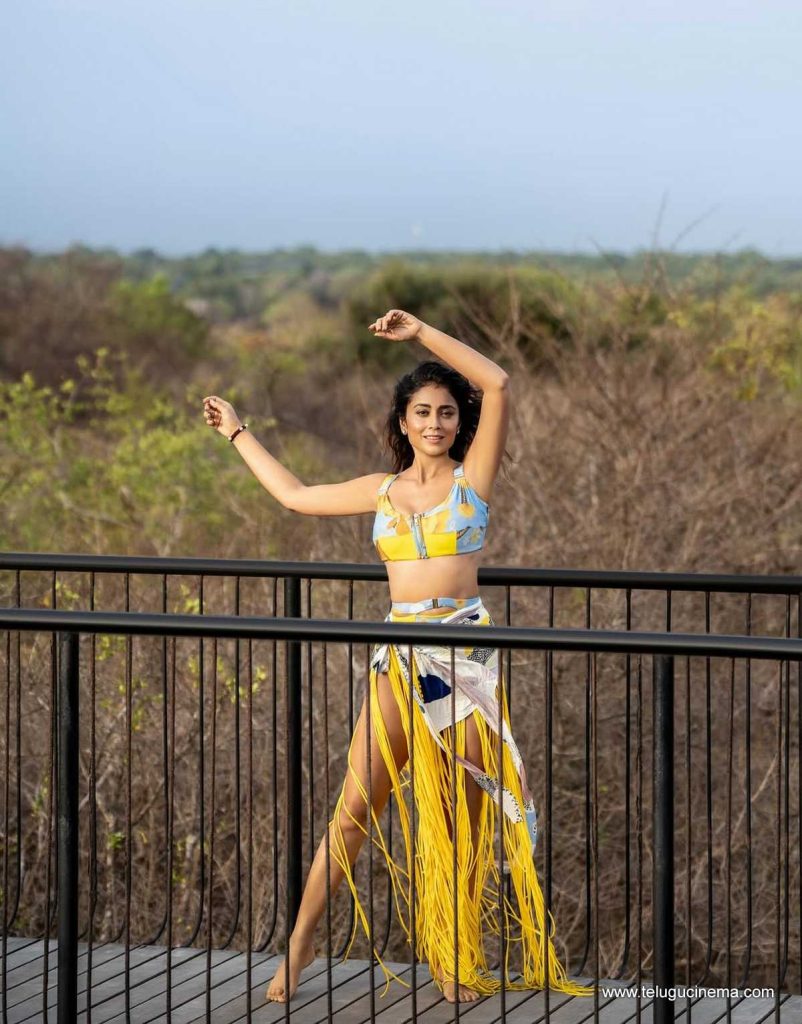 shriya photos 260925 02 1