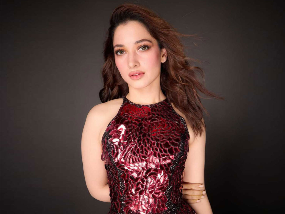 Tamannaah Bhatia at Filmfare Glamour and Style 2025 awards