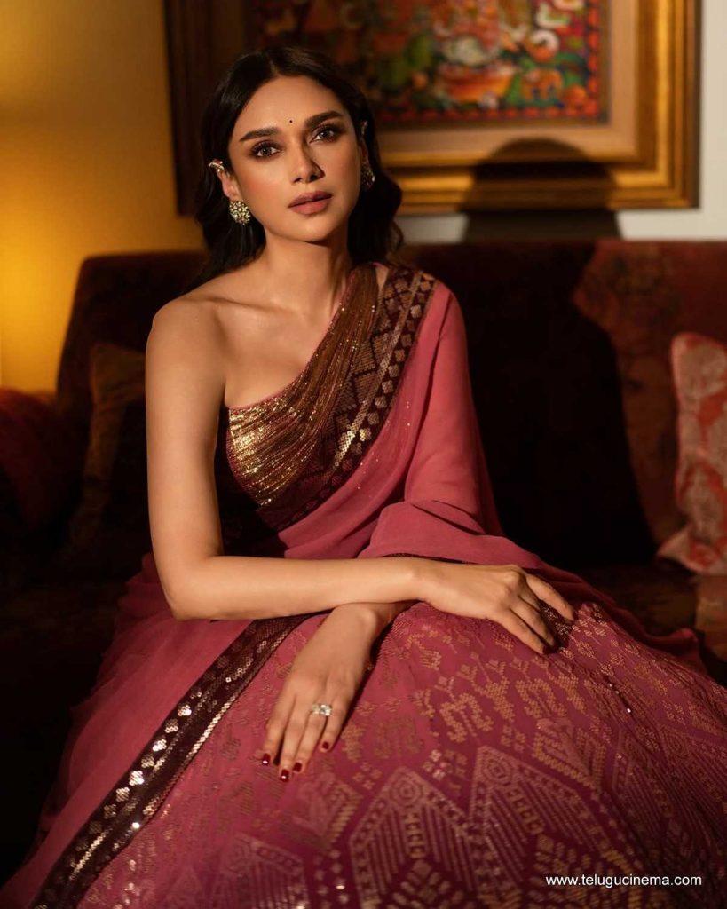aditi photos 141025 08