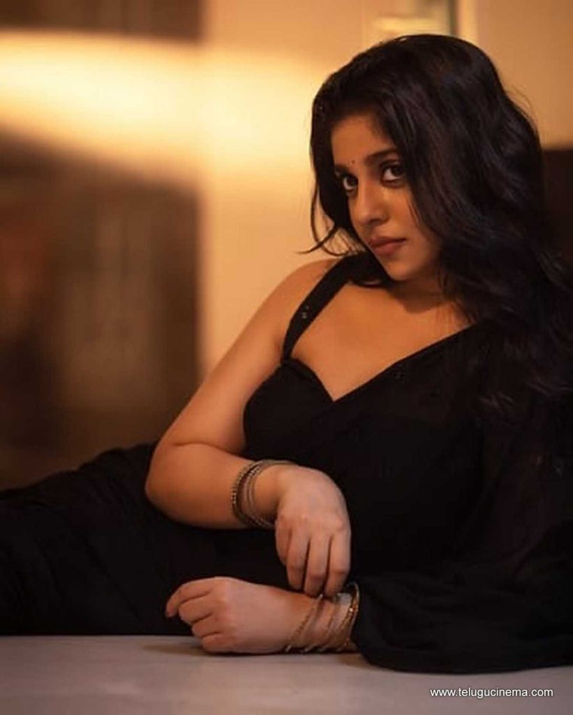 aishwarya photos 251025 07