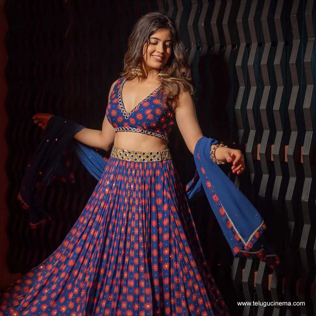 amrita photos 141025 02