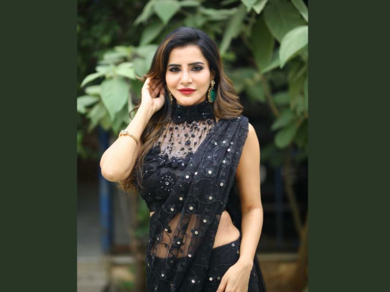 ashu thujmb