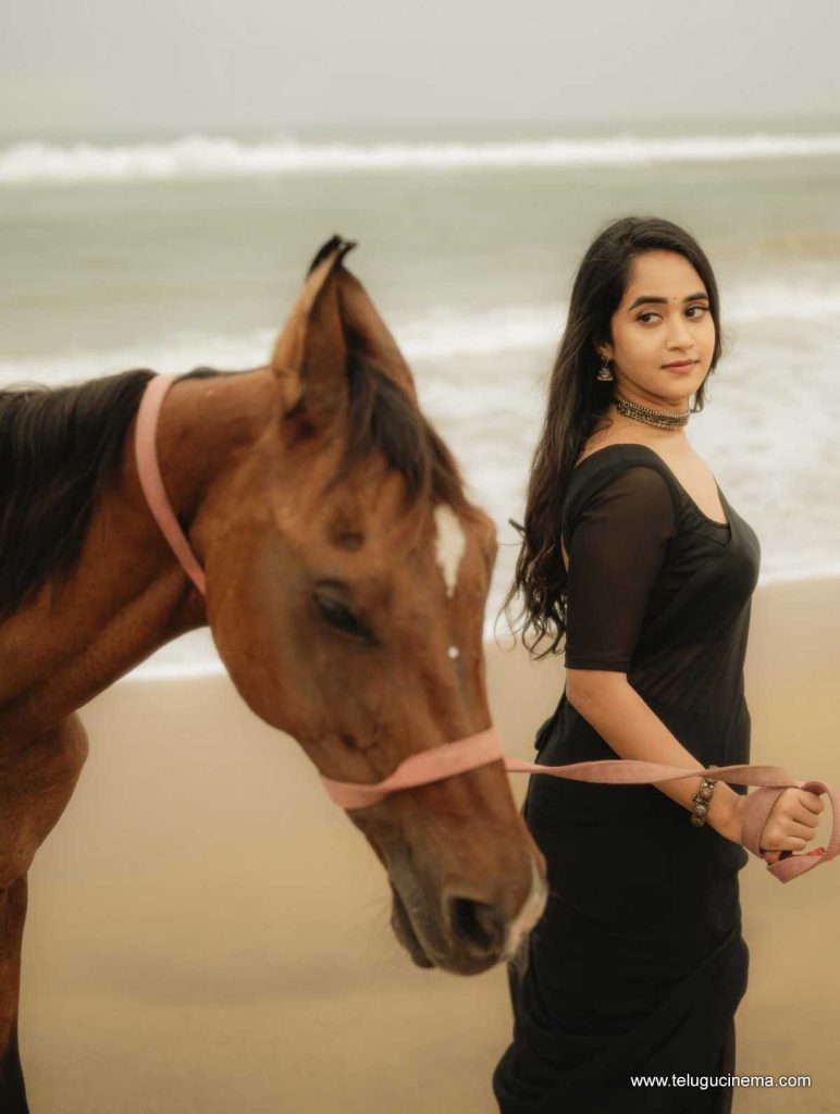 deepthisunaina photos 181025 06