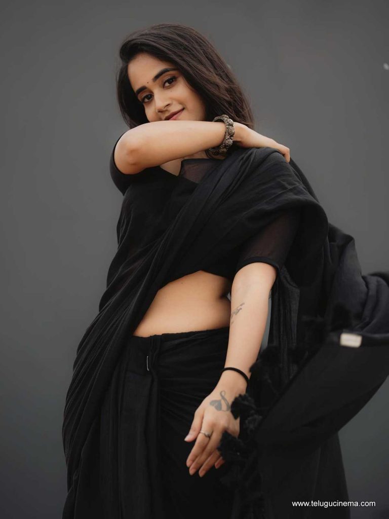 deepthisunaina photos 181025 10