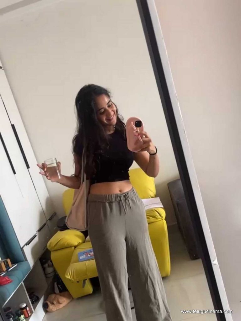 deepti photos 161025 11