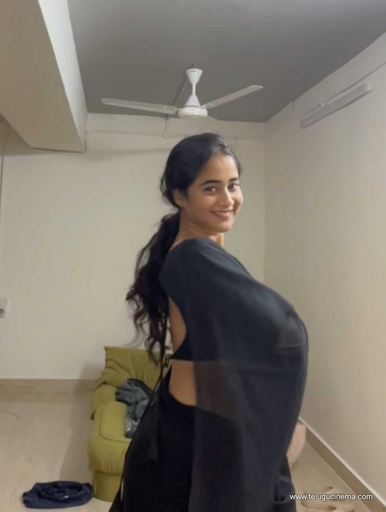 deepti photos 161025 12
