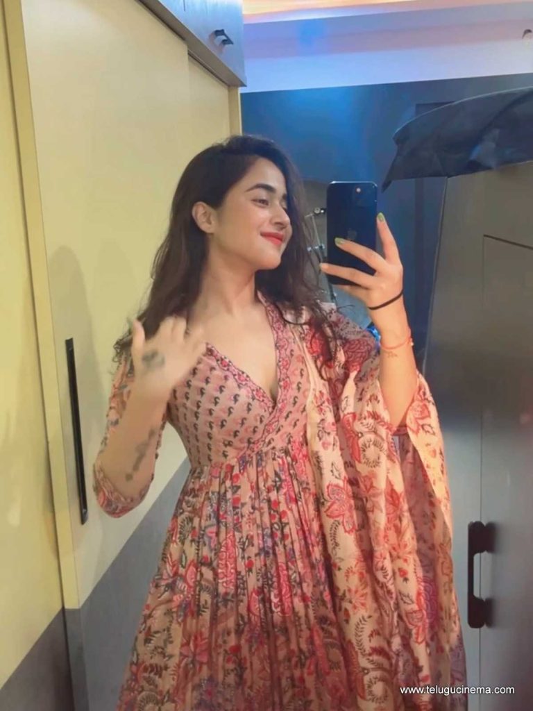 deepti photos 161025 14