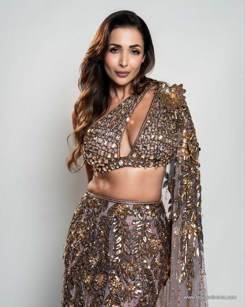 malaika photos 211025 04