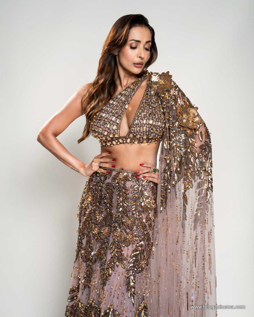 malaika photos 211025 05