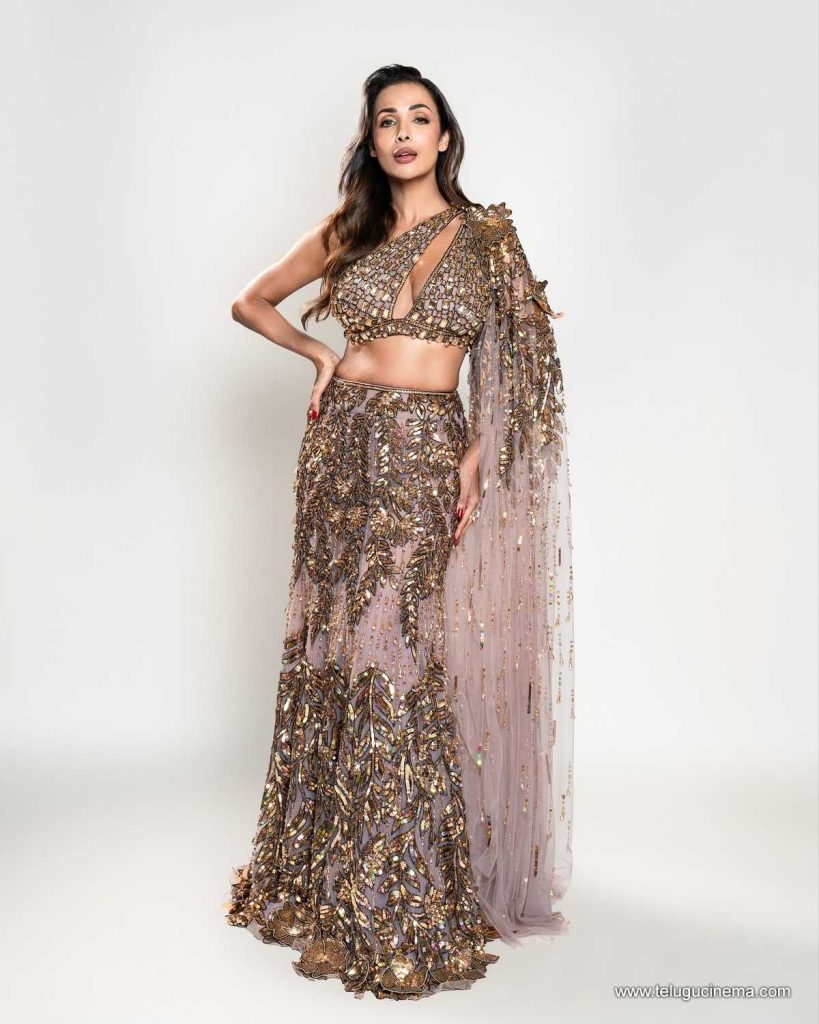 malaika photos 211025 09