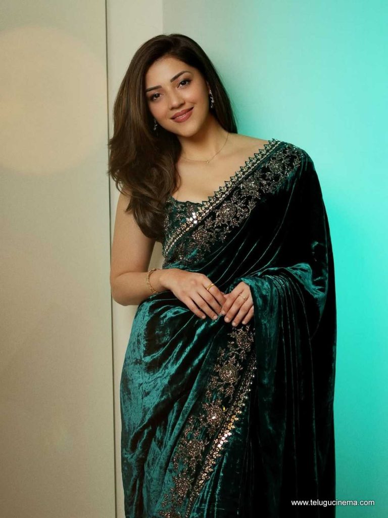 mehreen photos 231025 03