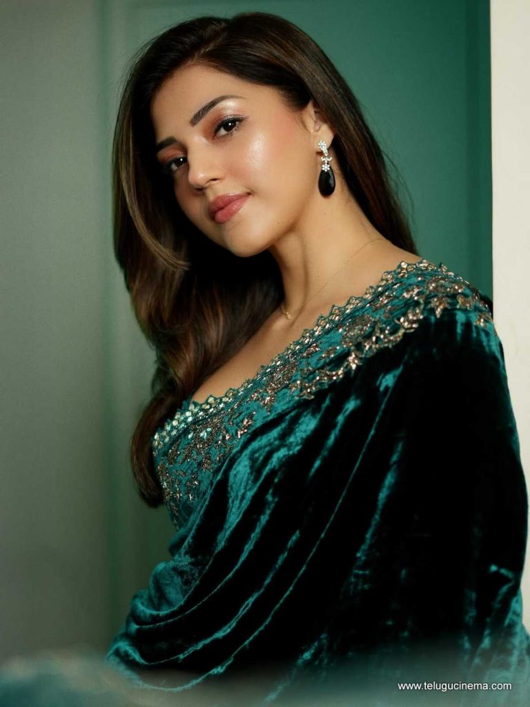mehreen photos 231025 04