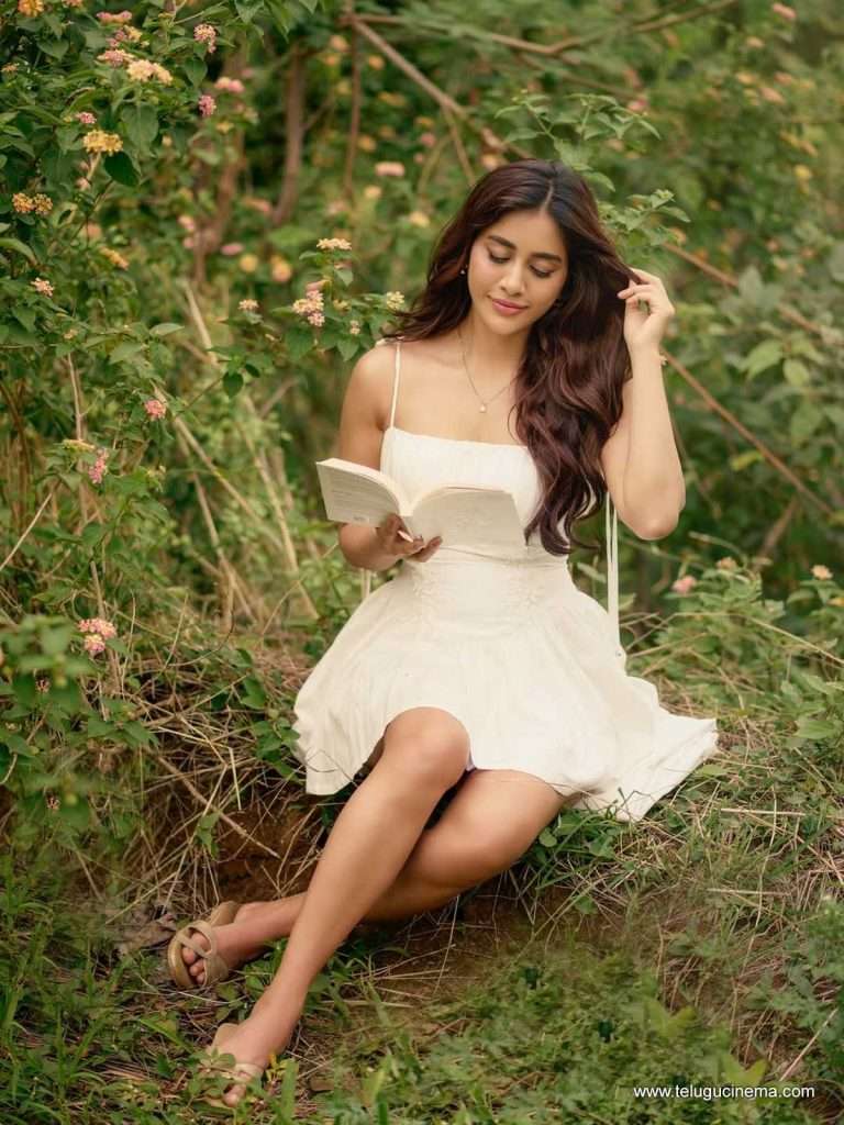 nabhha photos 311025 02