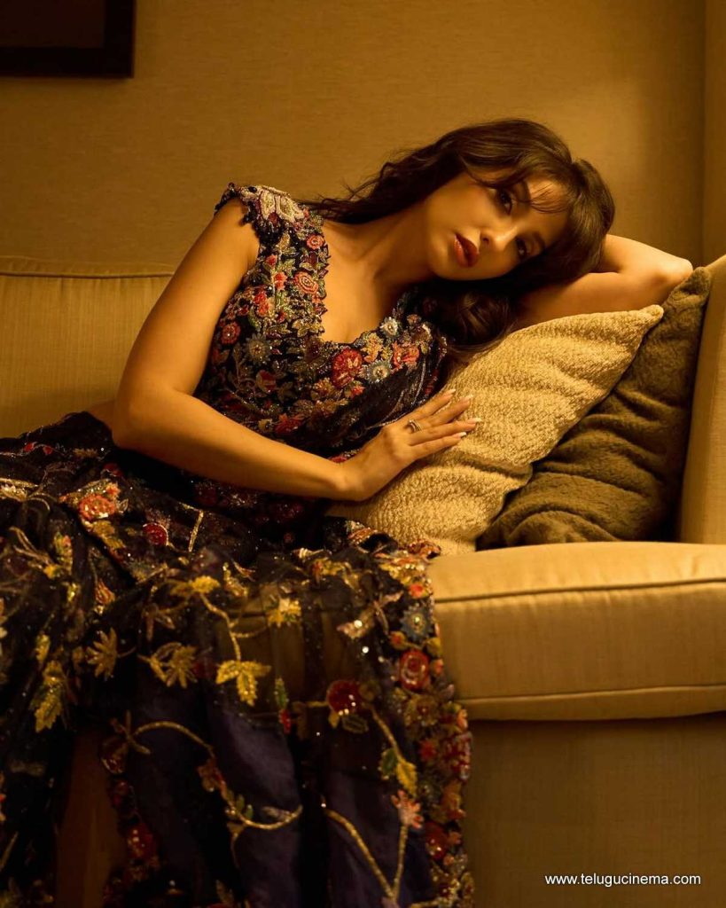 nora photos 271025 02