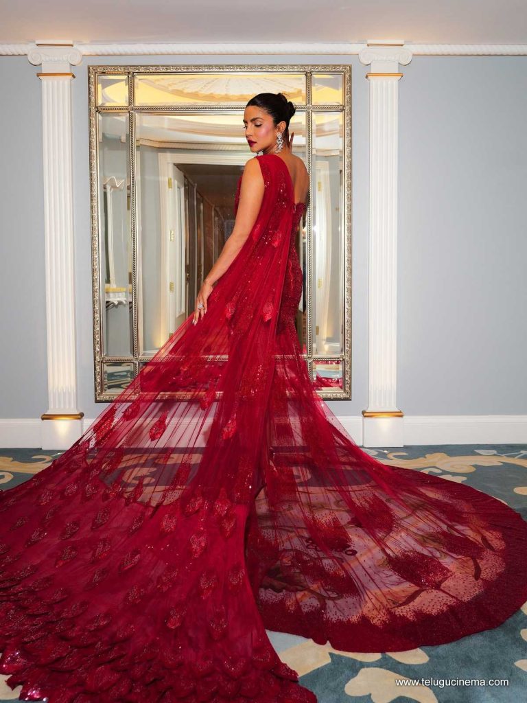 priyanka photos 171025 02