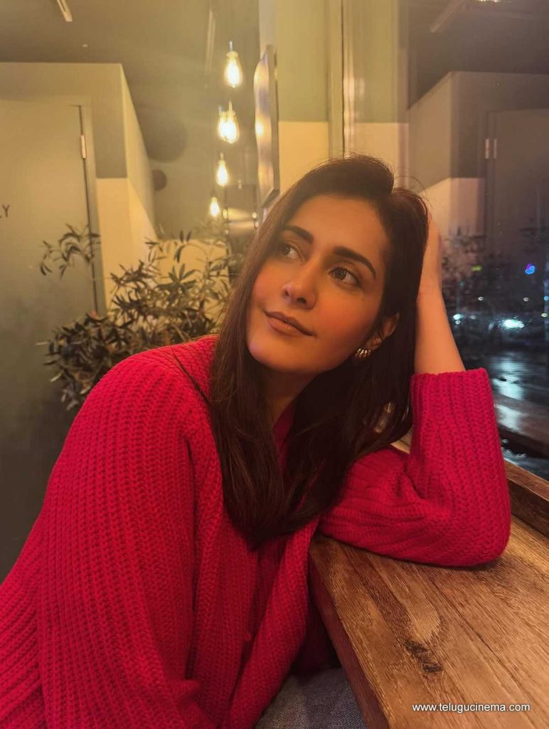 raashikhanna photos 251025 01