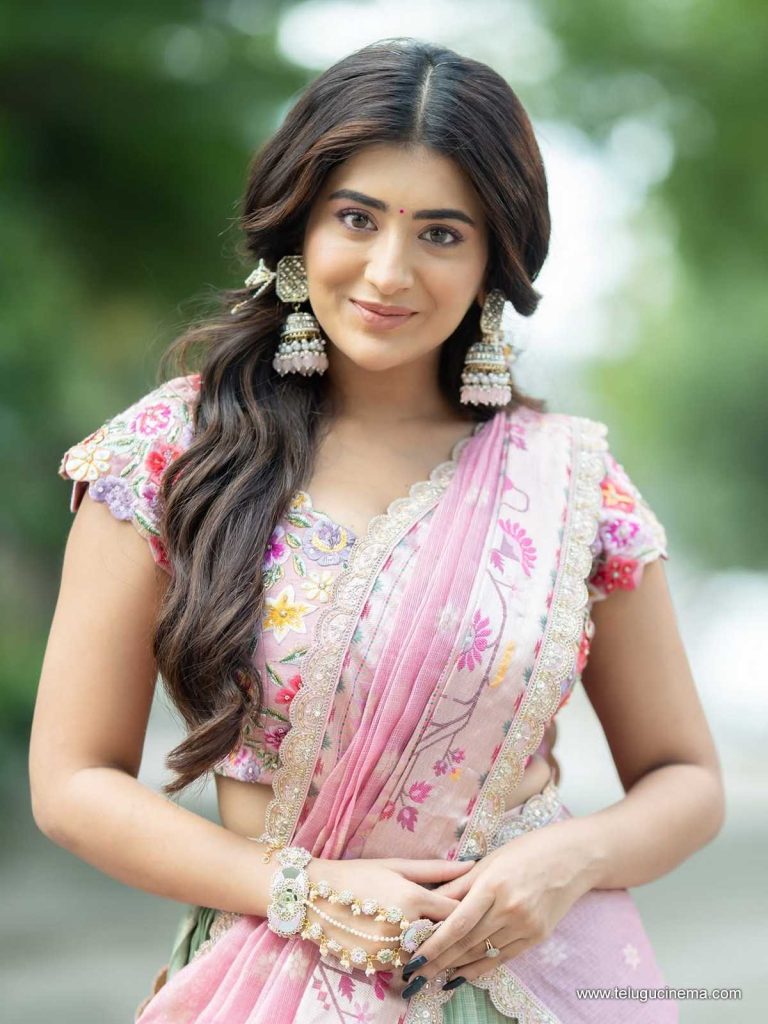 raashisingh photos 111025 01