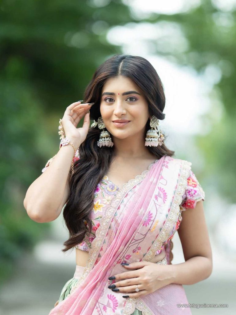 raashisingh photos 111025 06