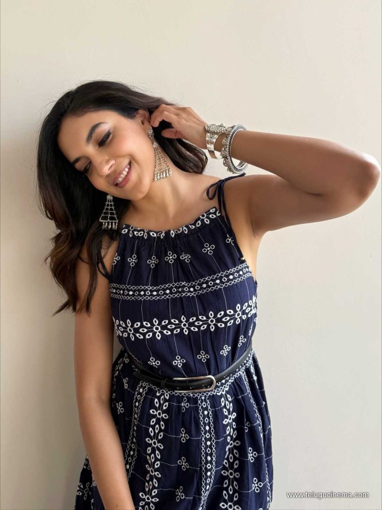 rituvarma photos 181025 04