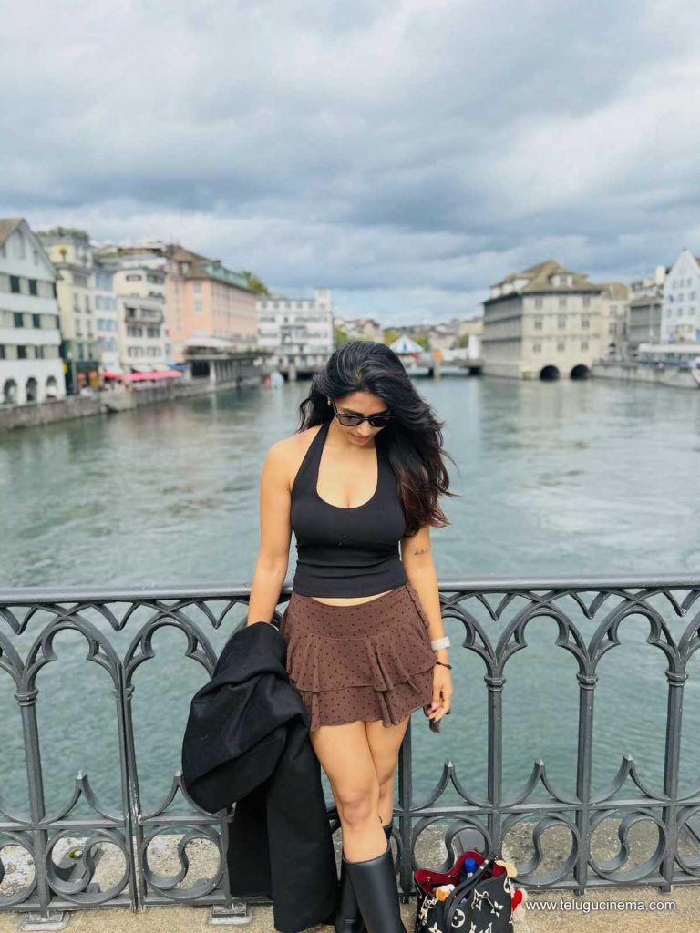 sapthami photos 141025 10