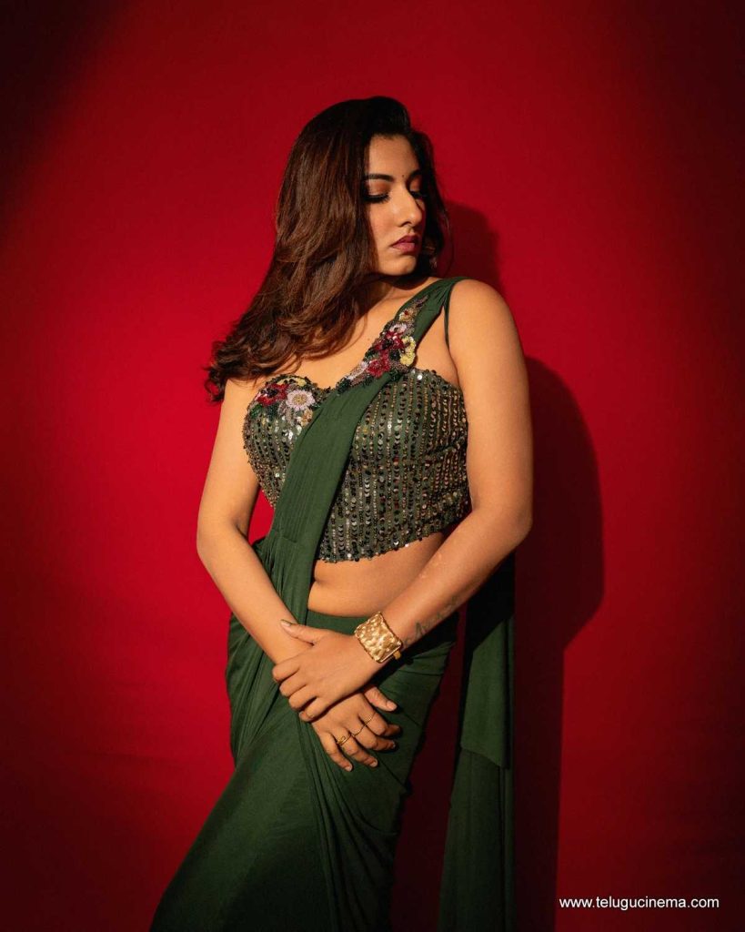 vishnupriya photos 181025 03