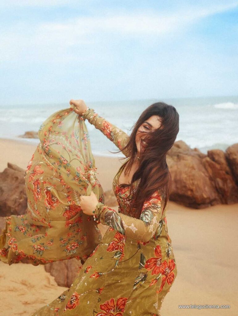 aishwaryamenon photos 12 11 25 01