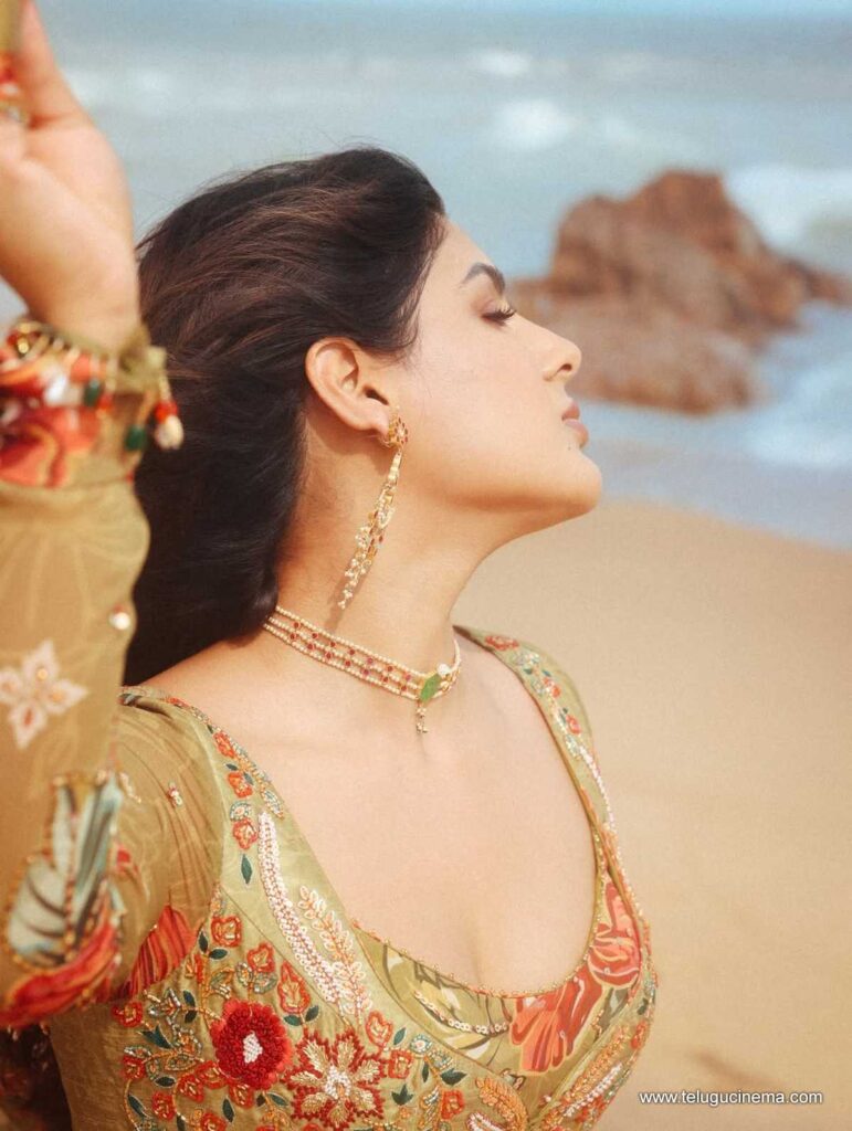 aishwaryamenon photos 12 11 25 09