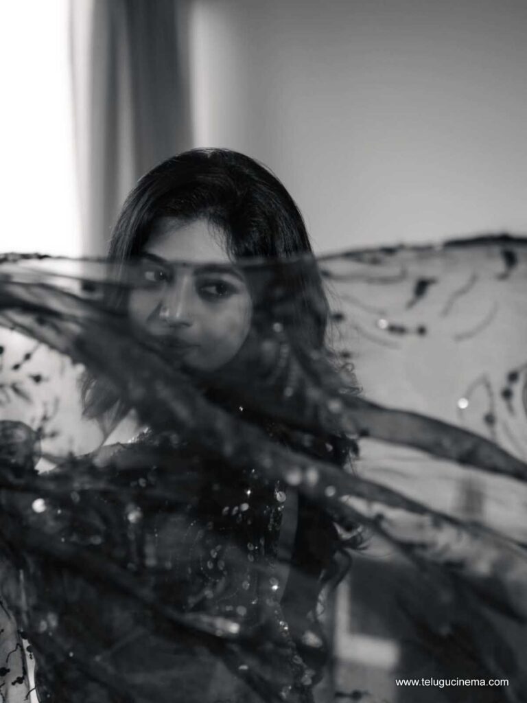 anandhi photos 04 11 25 03