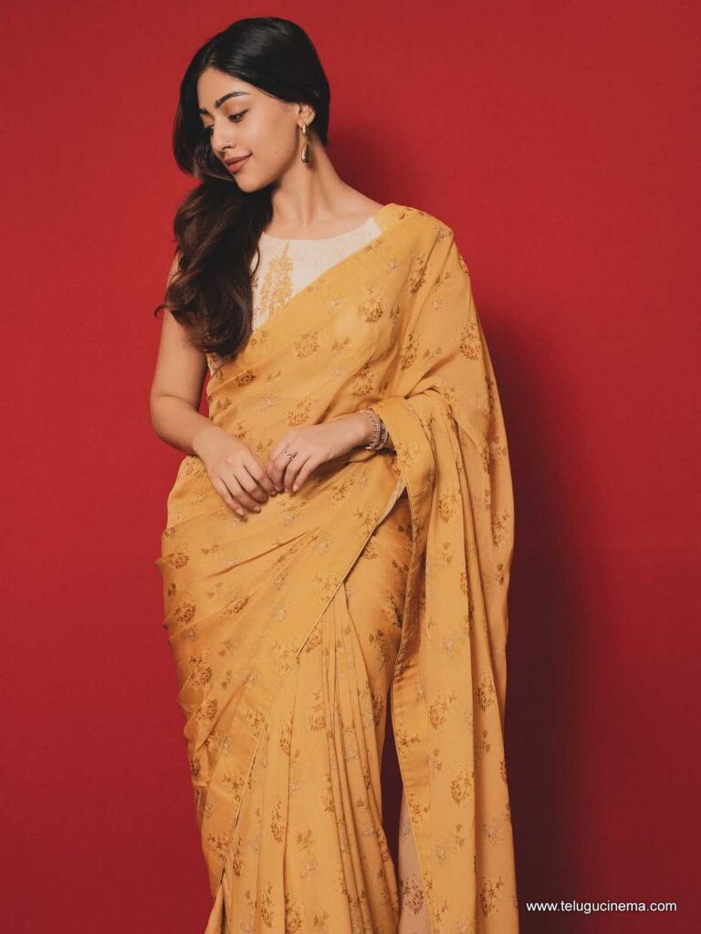 anu stills 151125 05