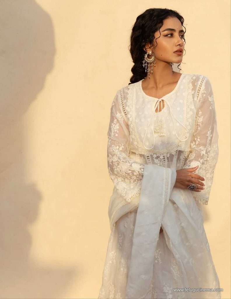 anupama photos 03 11 25 04