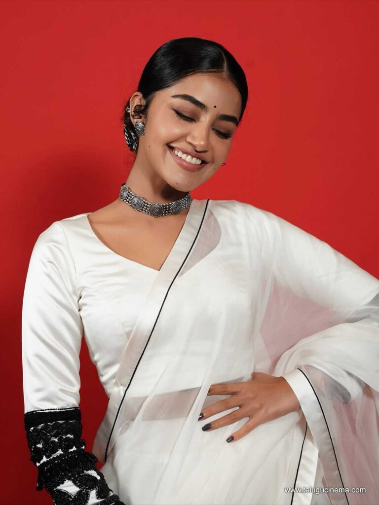 anupama photos 11 11 25 03