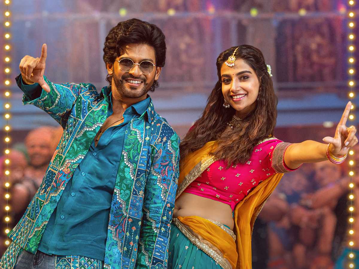 Naveen Polishetty impresses as singer