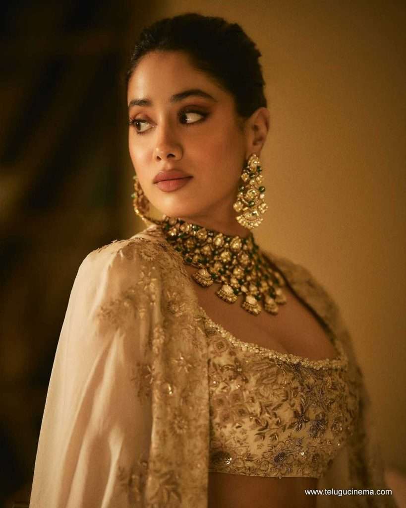janhvikapoor photos 01 11 25 04