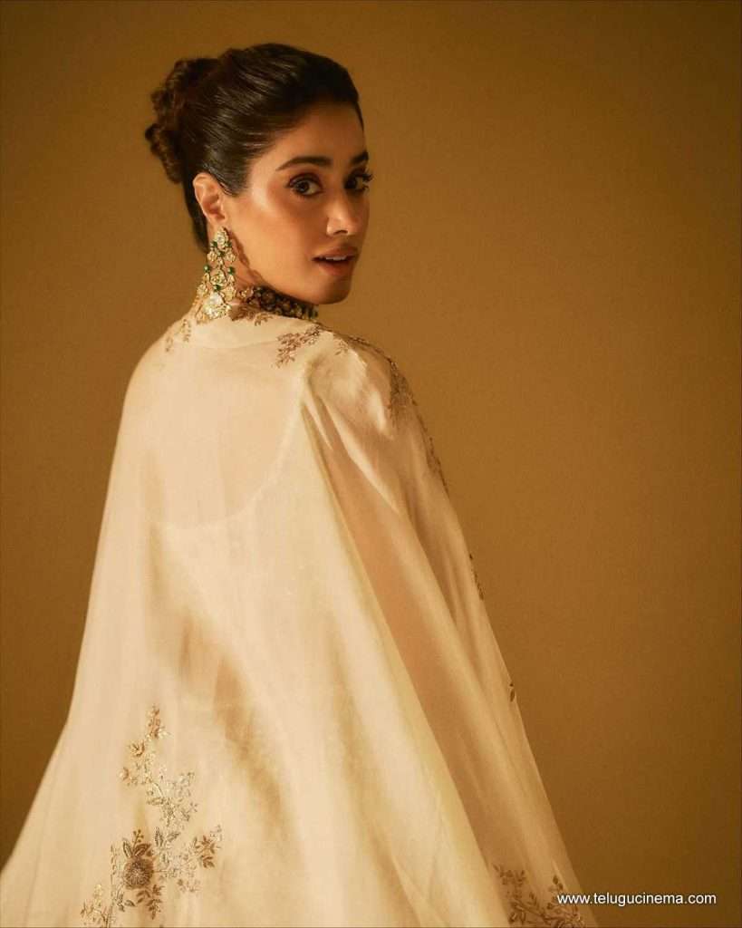 janhvikapoor photos 01 11 25 07