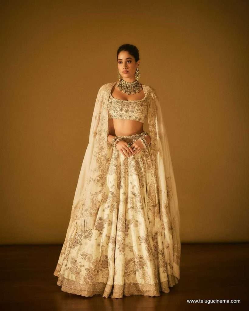 janhvikapoor photos 01 11 25 08