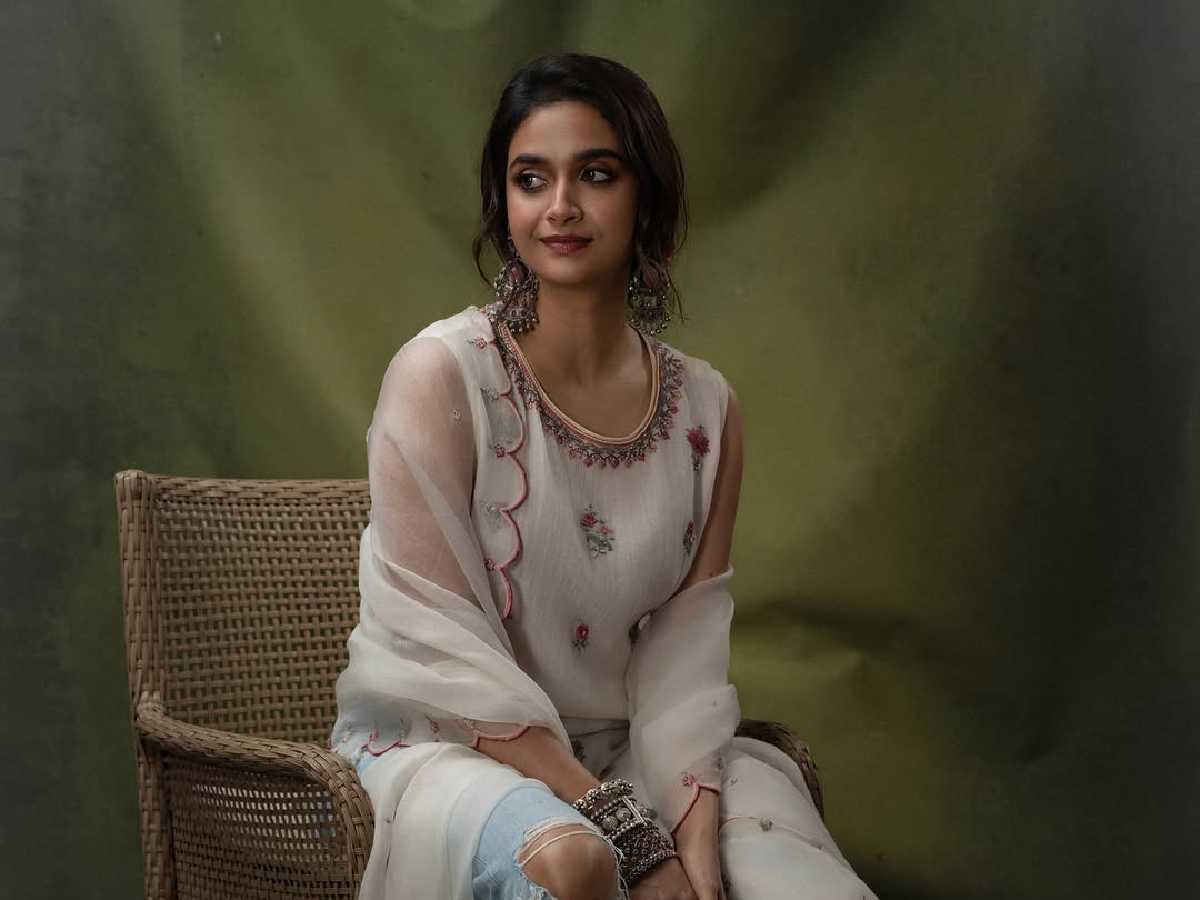 Dhanush turns down Keerthy Suresh's request 1 Keerthy Suresh