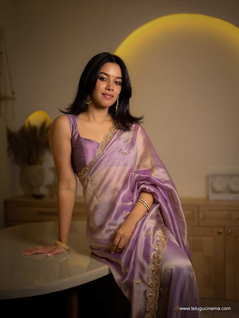 mrinalini stills 131125 06