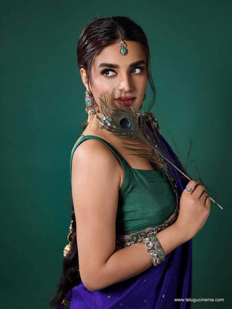niddhi stills 281125 01
