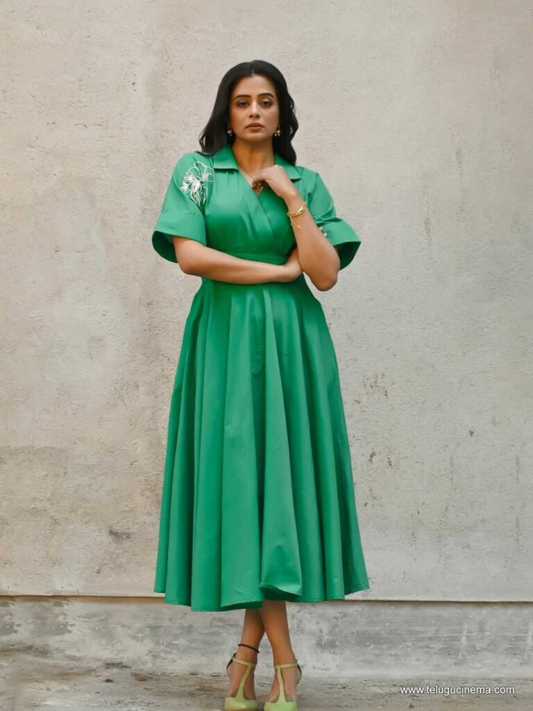 priyamani stills 171125 04