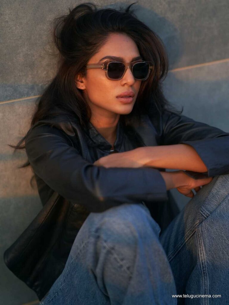 sobhitha stills 281125 06