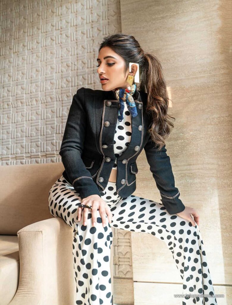 sreeleela stills 211125 02