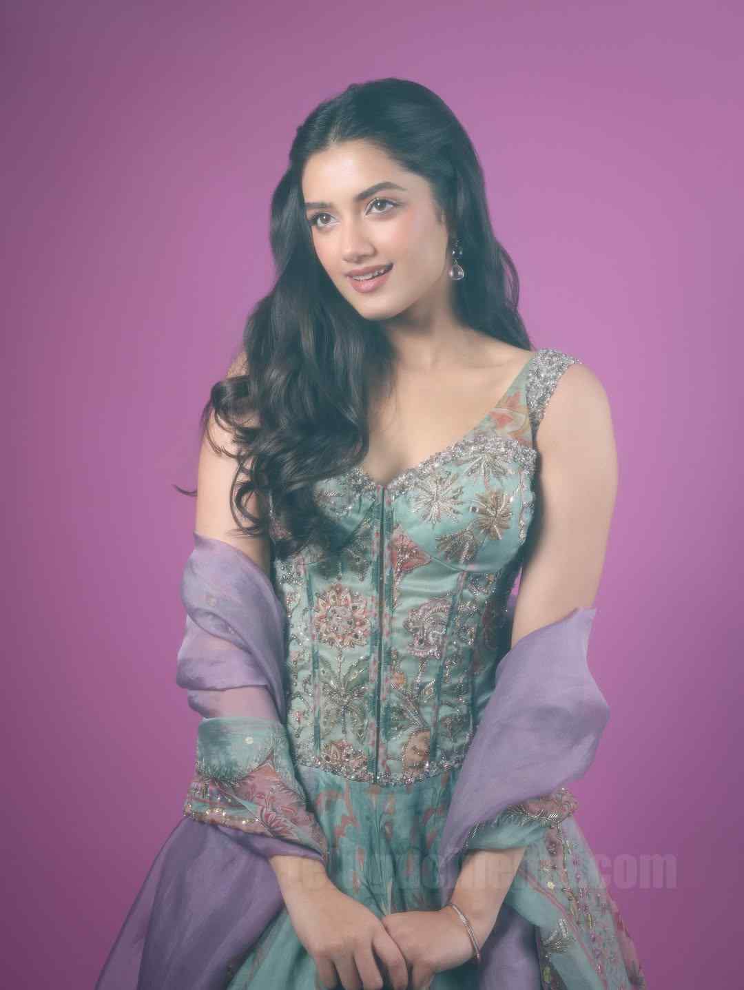 Bhagyashri Borse's purple magic 2 Bhagyashri Borse