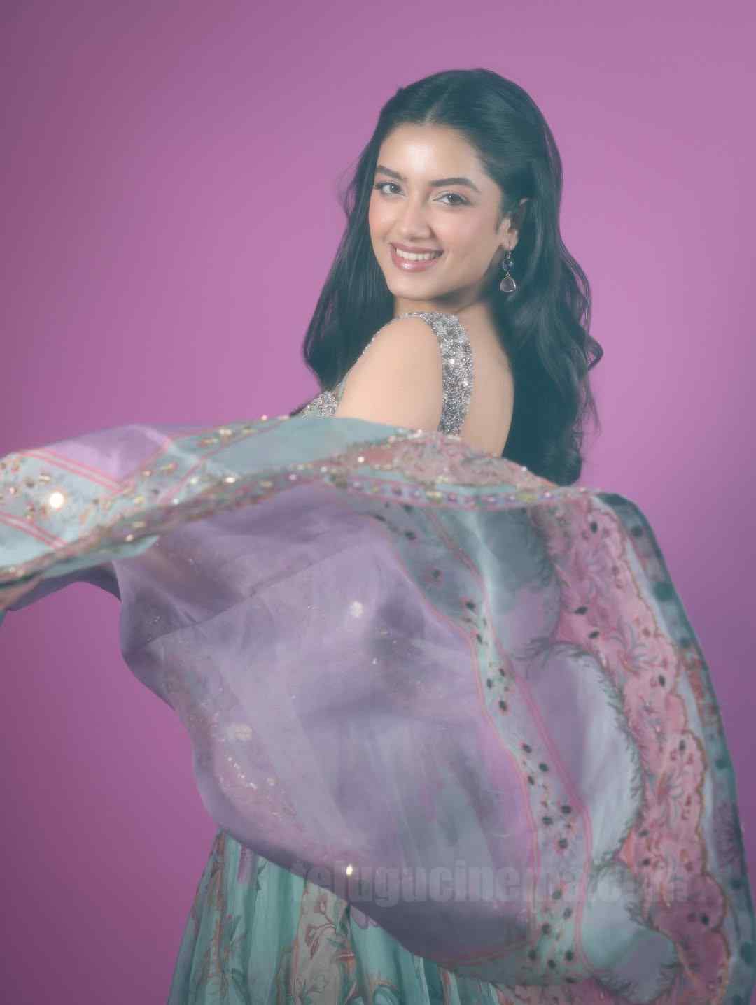 Bhagyashri Borse's purple magic 3 Bhagyashri Borse