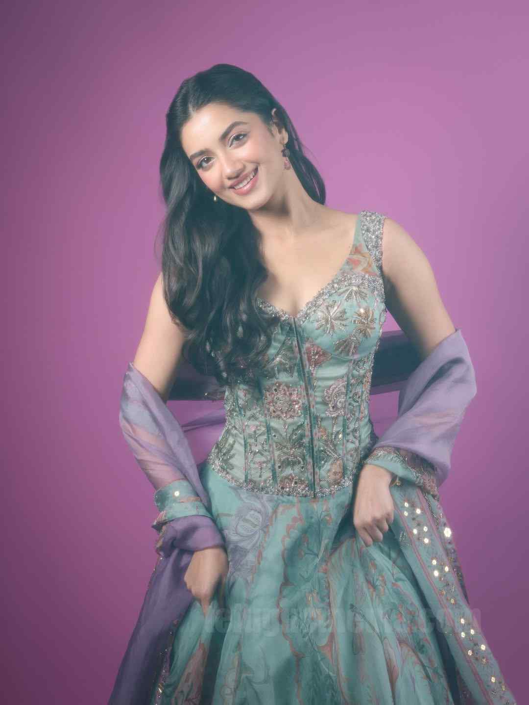 Bhagyashri Borse's purple magic 5 Bhagyashri Borse